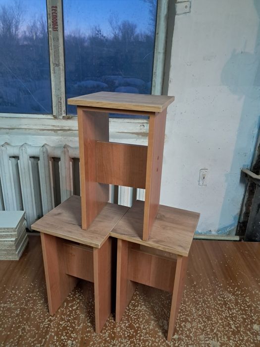 Продам табуретки