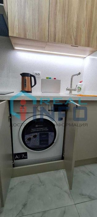 2-комн.  на Ташкент сити, 4-эт. в 8 этажном кирпичном доме