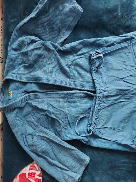 Продам формы по дзюдо и картэ