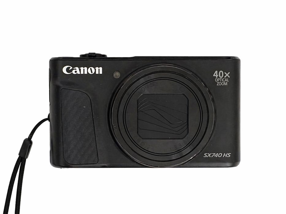 Продаю камеру canon 740hs
