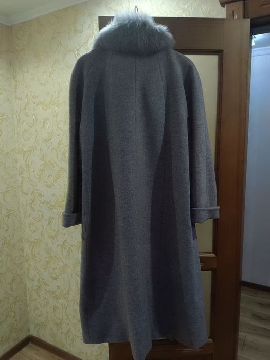 Продам турецкое женское пальто