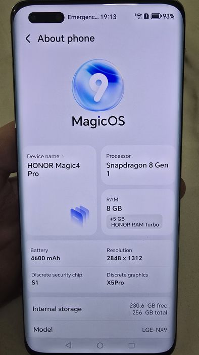 Vând Honor Magic 4 Pro - 256GB - Stare Excelentă (Puțin utilizat)