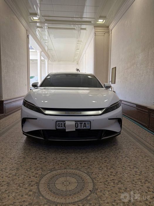 BYD HAN sotiladi