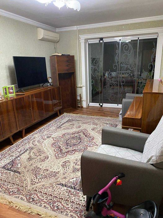 м. Буюк Ипак Йули 3/2/5 с ремонтом мебелью техникой ор-р 36.6 аптека !