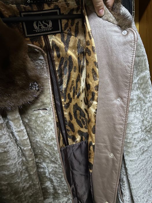 Мутоновая шуба женская