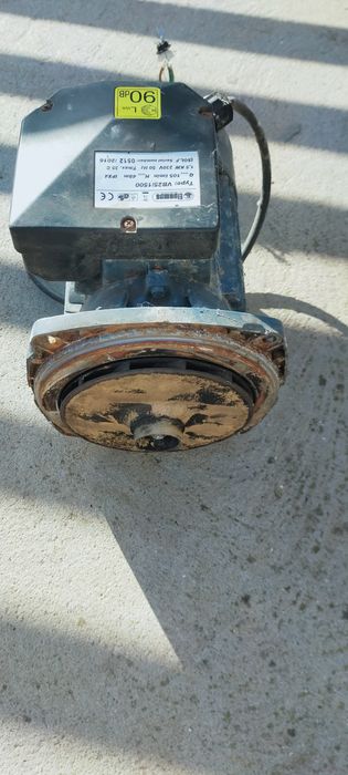 Motor Pompa hidrofor