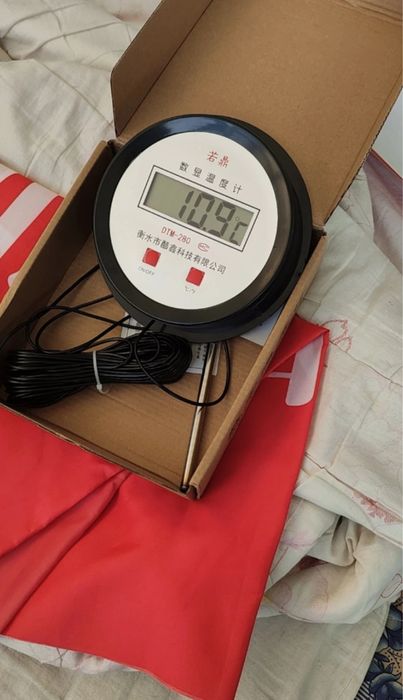 Продается термометр для рыбного хозяйства