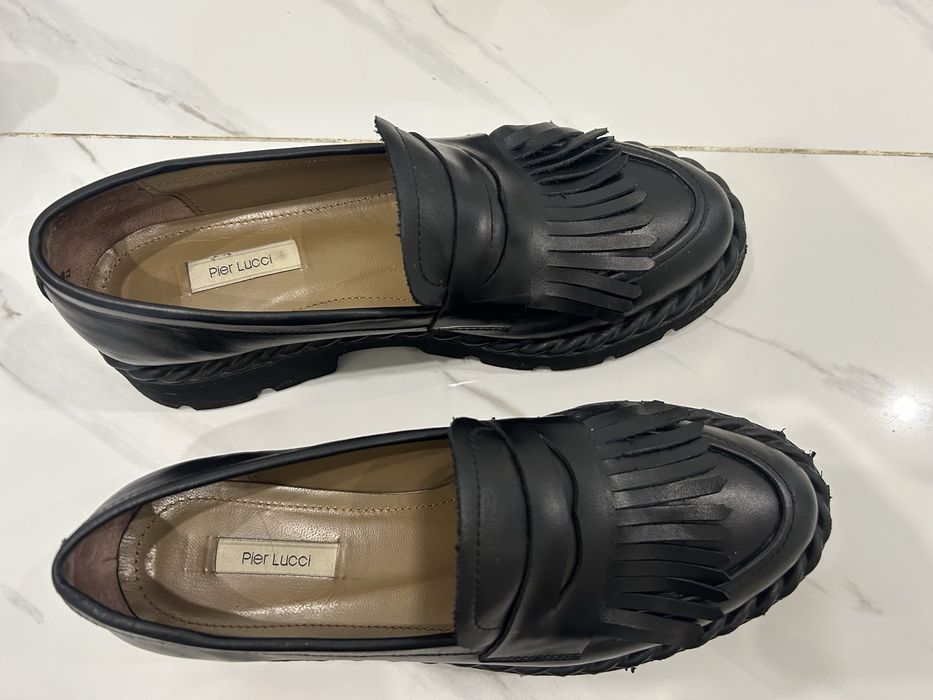 Кожаные лофферы черные туфли