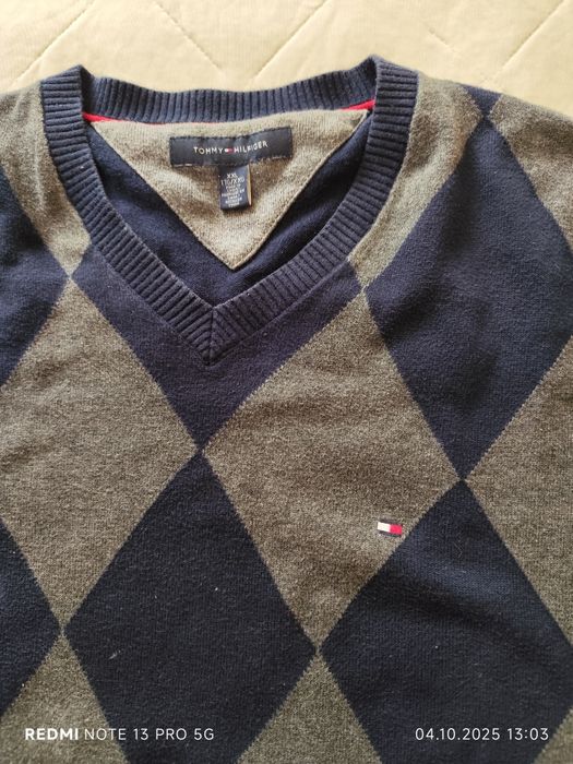 BOSS, Moncler, Tommy Hilfiger- памучни пуловери
