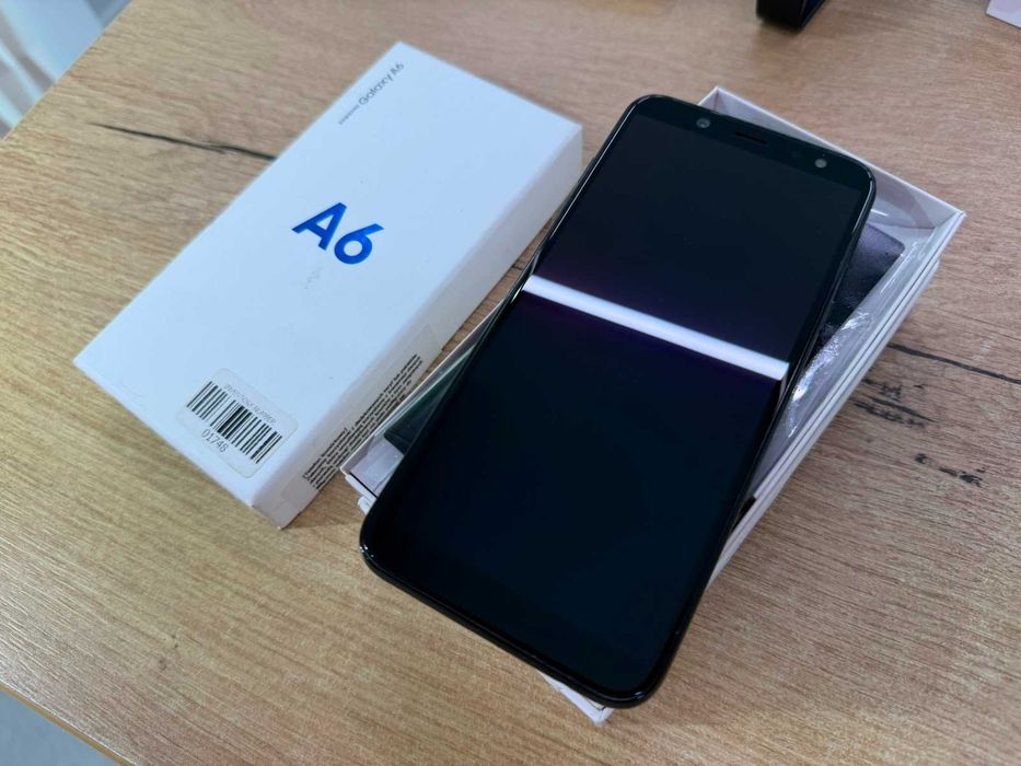 Samsung Galaxy A6 32GB Black | Dual SIM | Cutie | Test în magazin