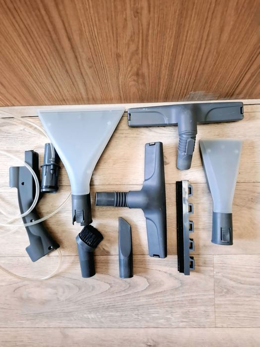 Продаётся моющий пылесос Zelmer