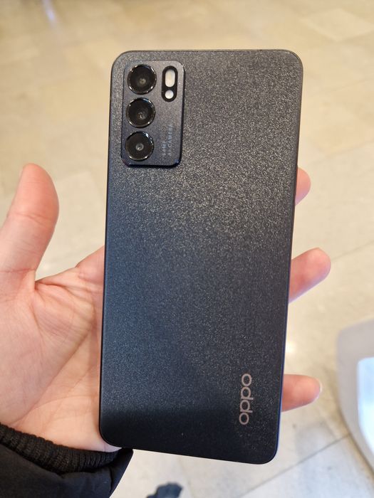 Telefon OPPO Reno6 5G