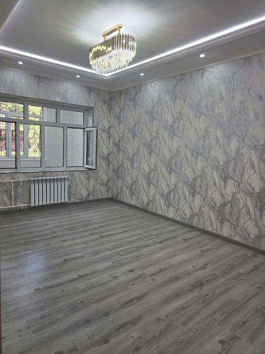 Продаётся 1в2/2/5 Авиасозлар 1, балкон 2на6