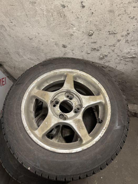 Зимние шины с легосплавными дисками