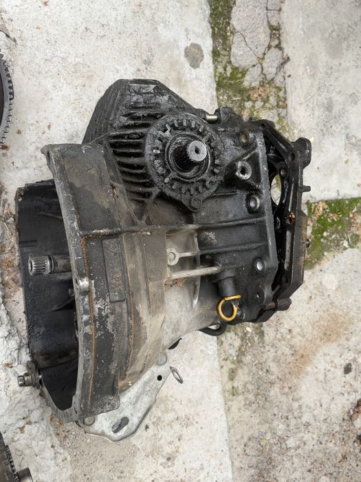 Коробка от субару форестер