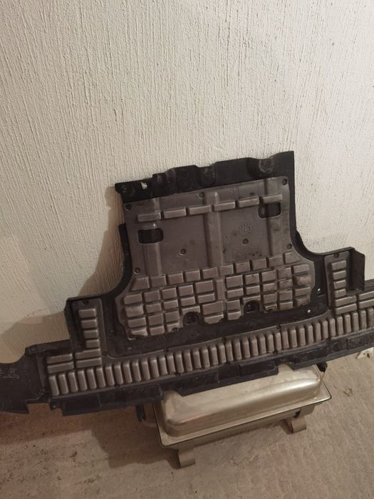 Продавам останали авточасти