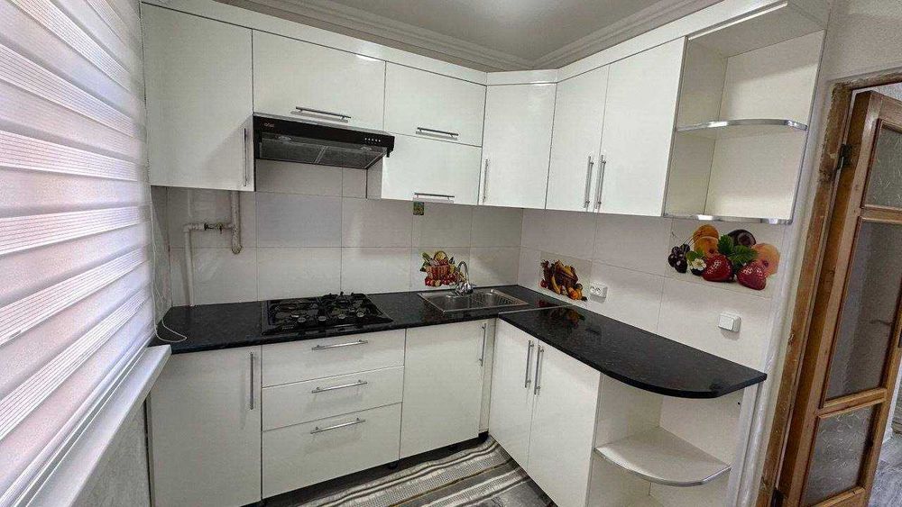 гагарини срочно 2 х 1 квада жойлашган