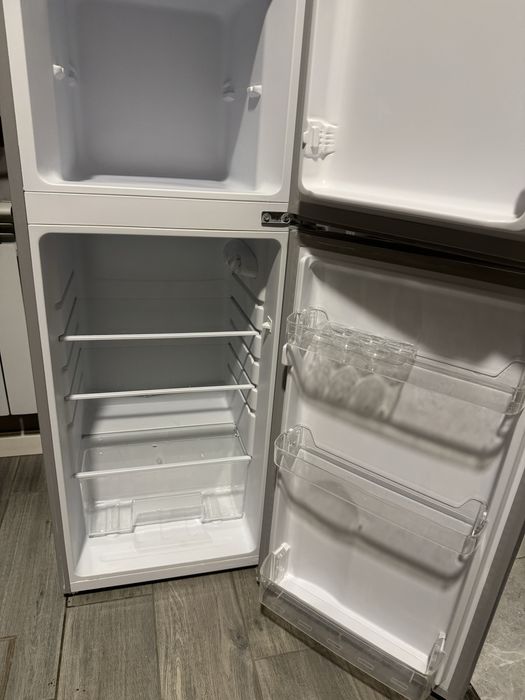 Продается холодильник