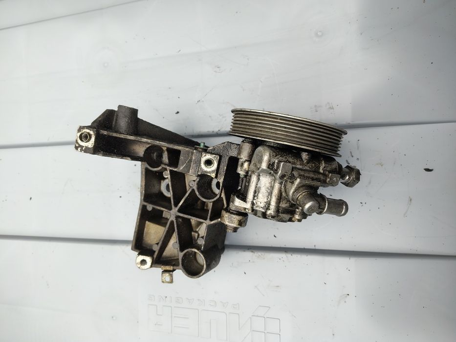 Pompă servodirecție Audi A4 B8 Passat