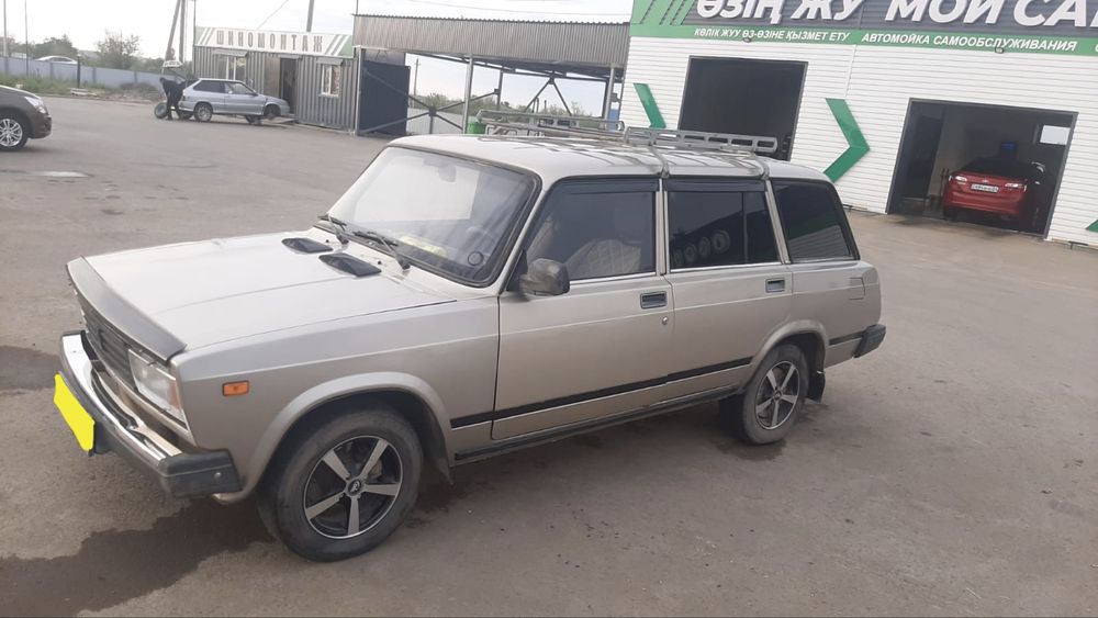 Продам ваз -2104