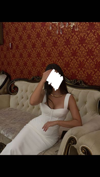 Продам хорошие платья