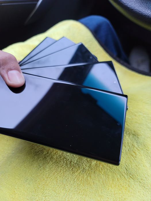 Samsung Galaxy Note 10 5G. OzU 12/256 GB. Garantya bor. IME o'tkan