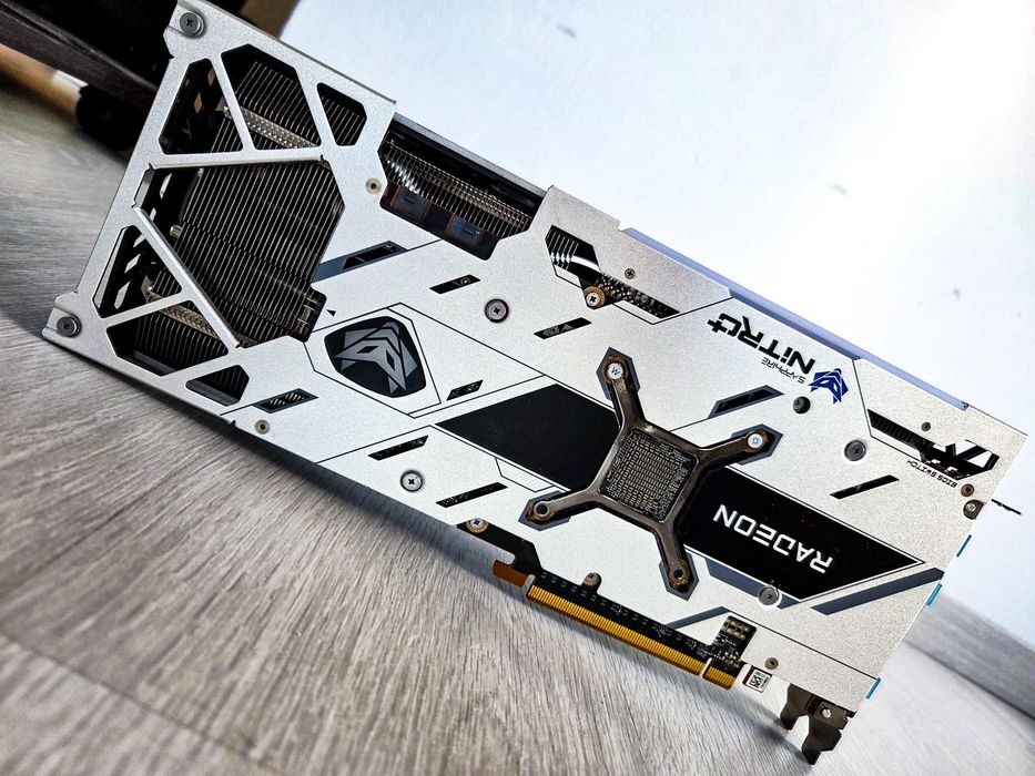 Sapphire Nitro+ AMD Radeon RX 6700xt