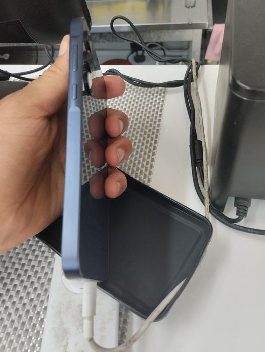 Самсунг А35 бу 8/128  Гб