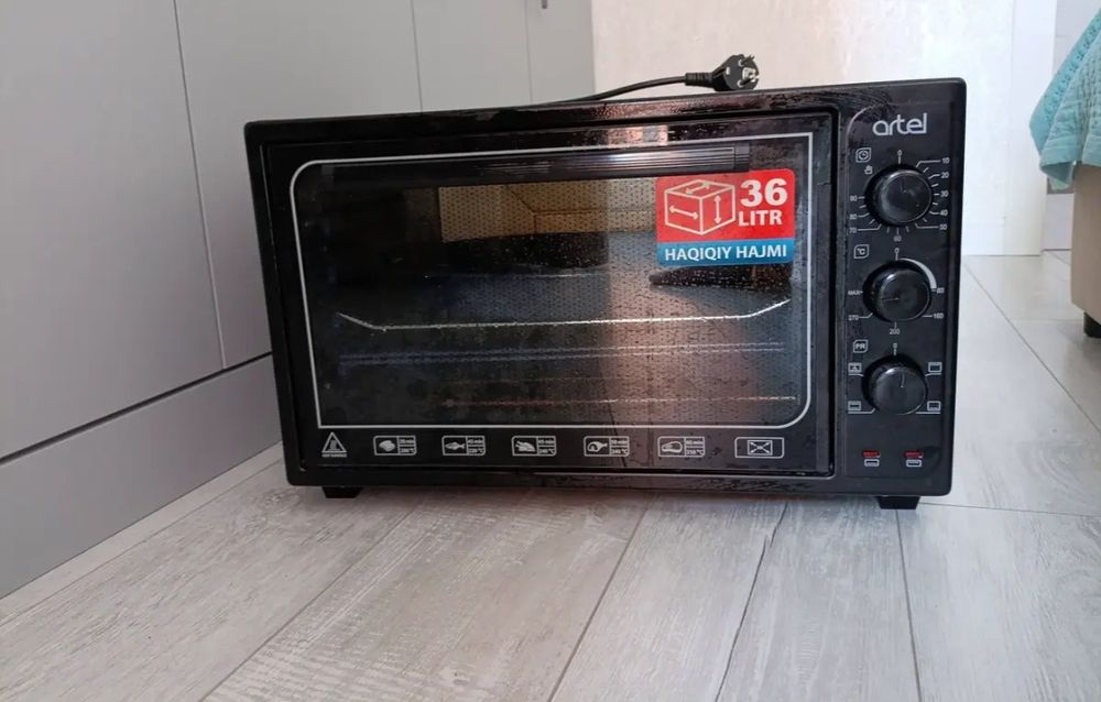 Техника для кухни, мини печь.