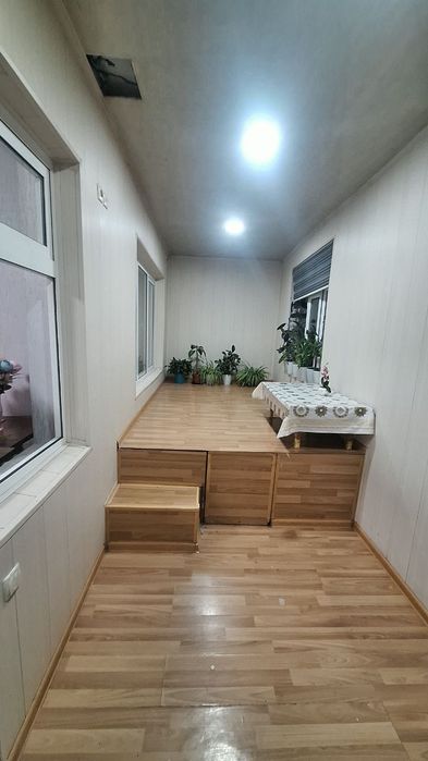 Продаётся квартира УЛУЧШЕНКА ДОМ
13 Квартал
3/4/4
Двайной зал
Общая пл