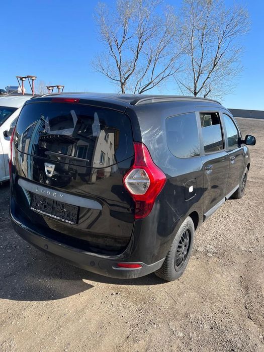 Dezmembrez piese Dacia Lodgy