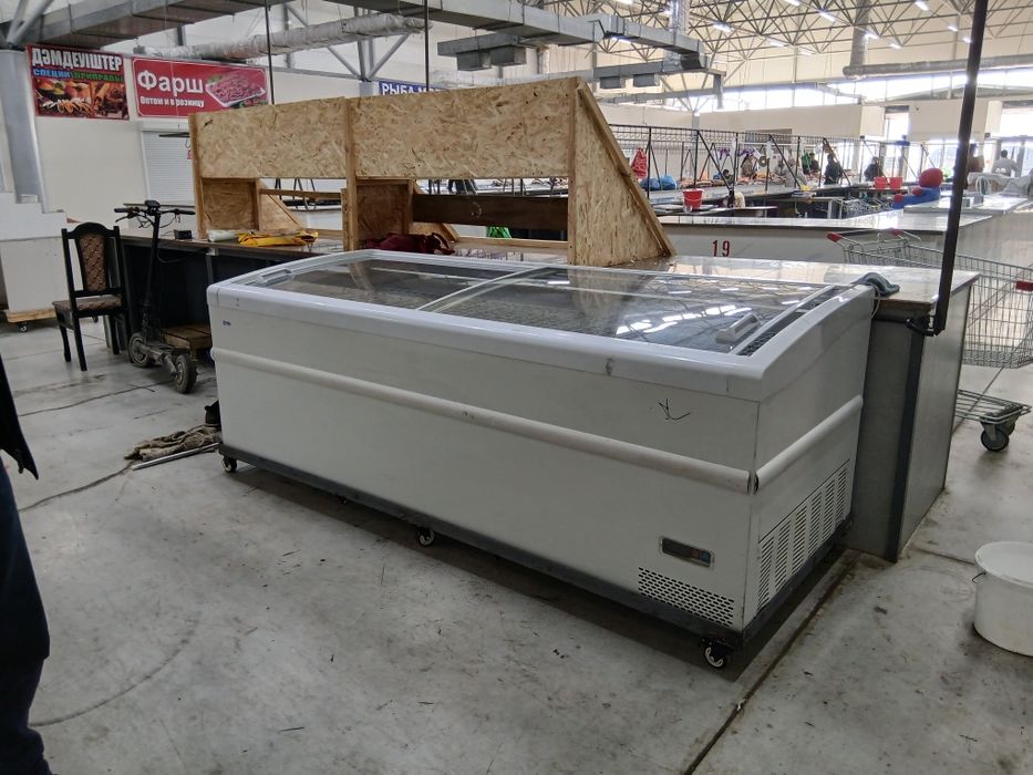 Морозильник LEVIN