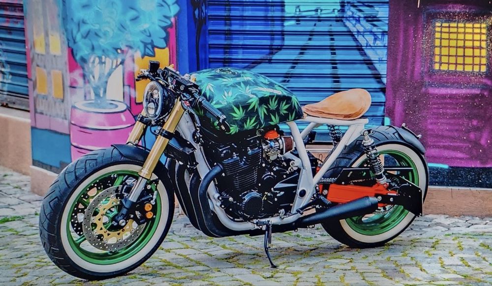 Yamaha XJR 1200 Cafe Racer