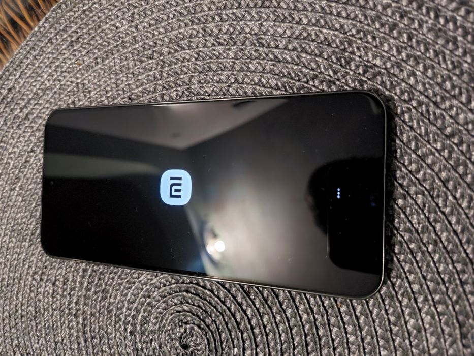 Xiaomi 13 impecabil full box