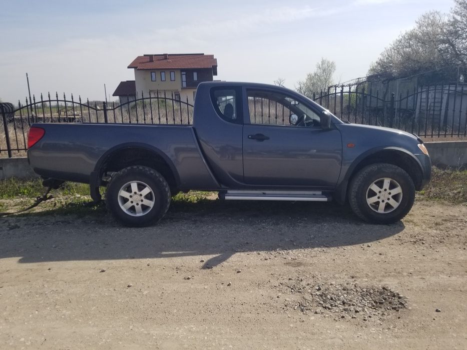 Mitsubishi L200 2.5 на части