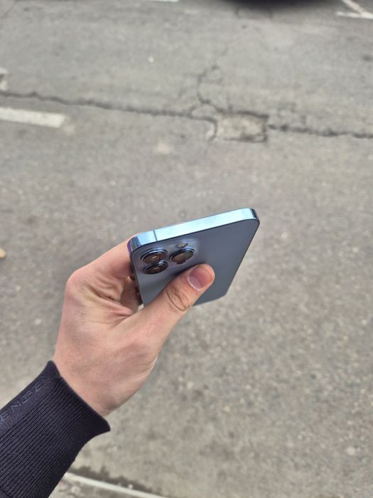 13ProMax srochno sotiladi