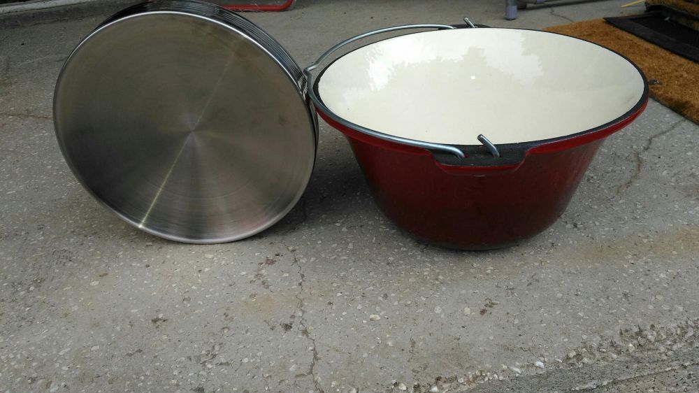 Ceaun fonta emailată 16 litri  Ofertă 399  lei