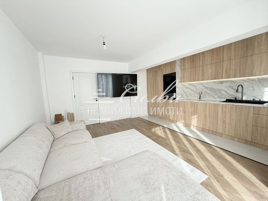 Многостаен ТУХЛЕН апартамент – кв. Център!