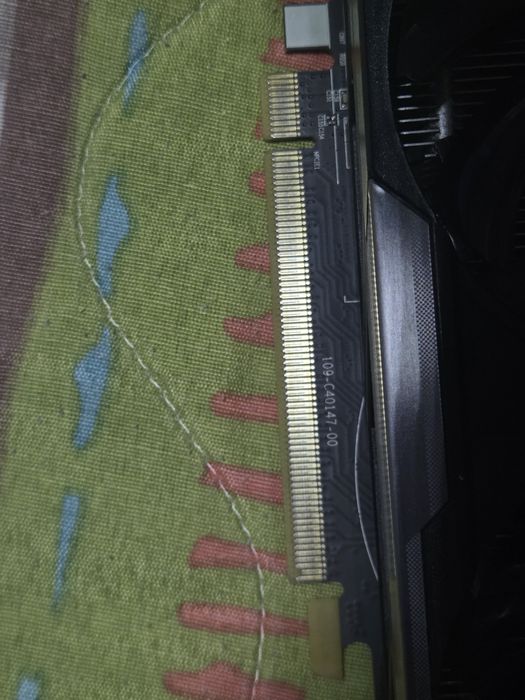 Placă video Sapphire Radeon NITRO R7 370