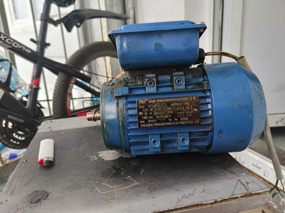 Двигатель асинхронный 0.37квт