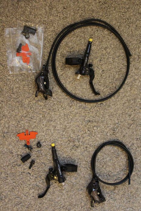 set frane complet Shimano XT - 4 piston-metallic M8120