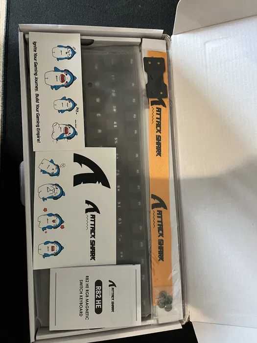 Tastatura Attack Shark R82 He