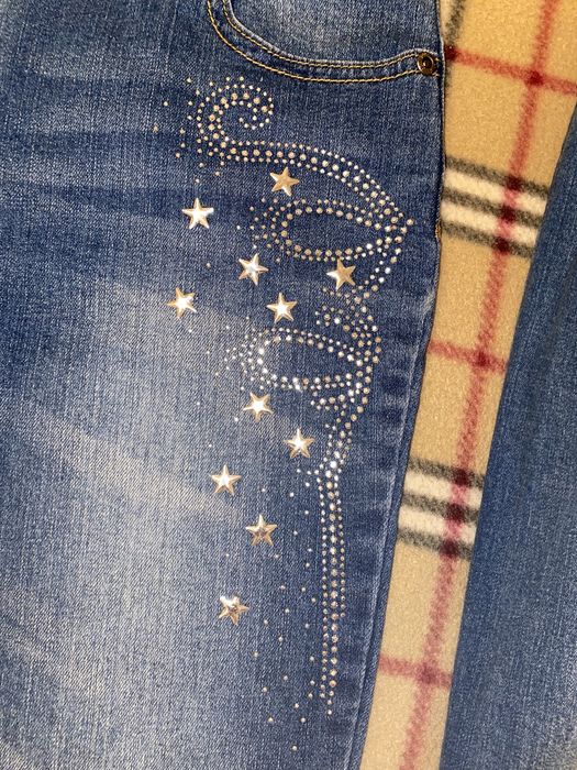 Джинсы для женщин и девочек