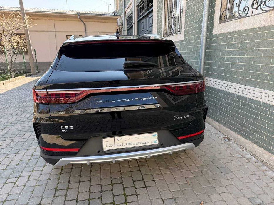 BYD Song Plus Flagship 2022 йил