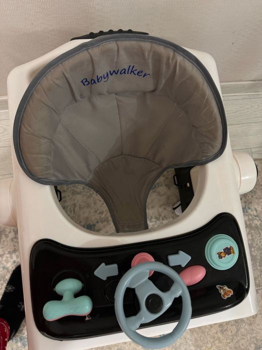 Продам ходунки для детей