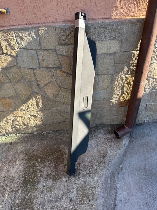 Щора за багажник на Volvo V60