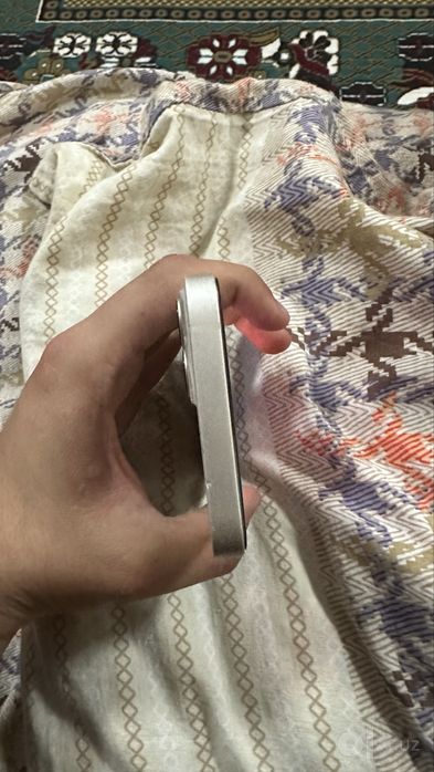 Iphone 13 128 гб 73%емкость 310$