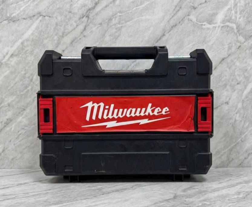 Лазерный уровень Milwaukee (Кульсары 0606/858827)