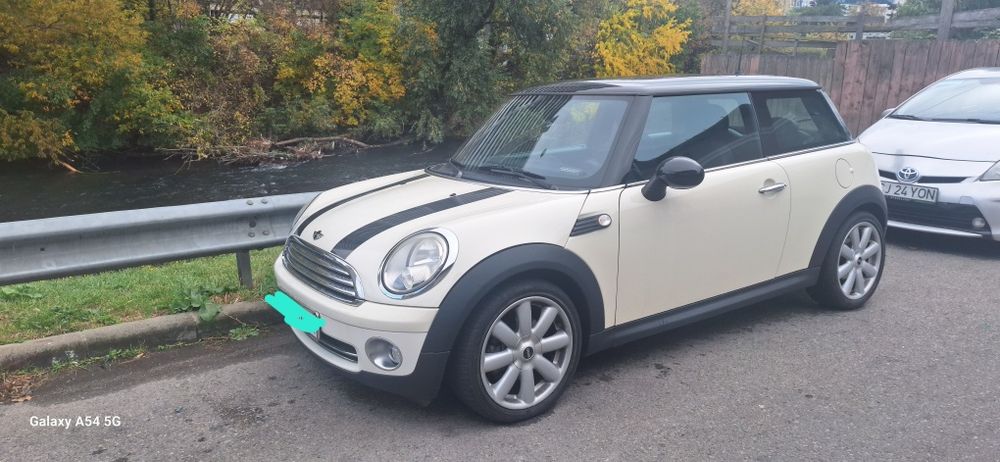 MINI Cooper R56 (2009) • 96.000 KM Reali (Carte Service) • Trapă Panoramică • 2 Chei