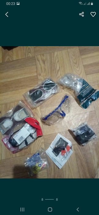 Продаю ботинки и спец.